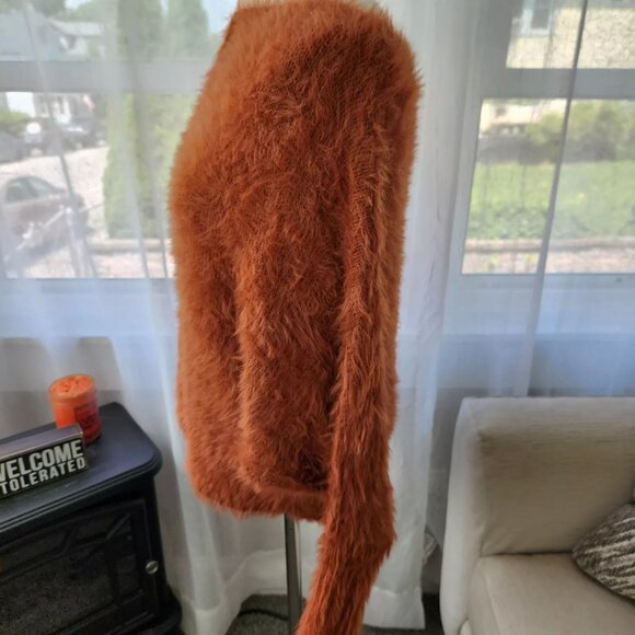 Fisherman's Daughter Cape Cod oversized fuzzy rust sweater size M - Picture 3 of 5